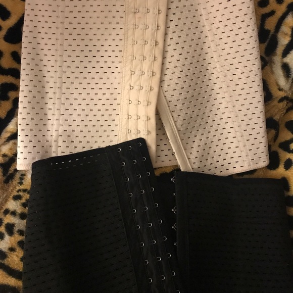 2 modeling belt - Picture 5 of 6