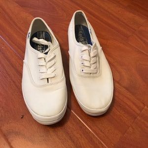 White Keds