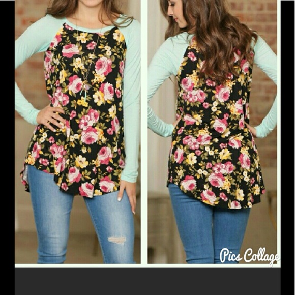 Floral Raglan long sleeve knit Tunic 💜 - Picture 4 of 7