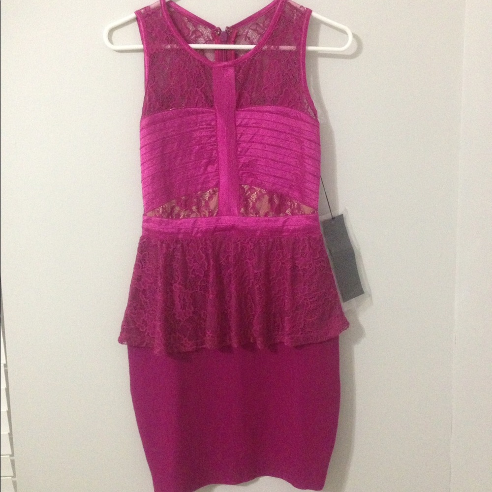 New WOW Couture magenta / pink dress size M