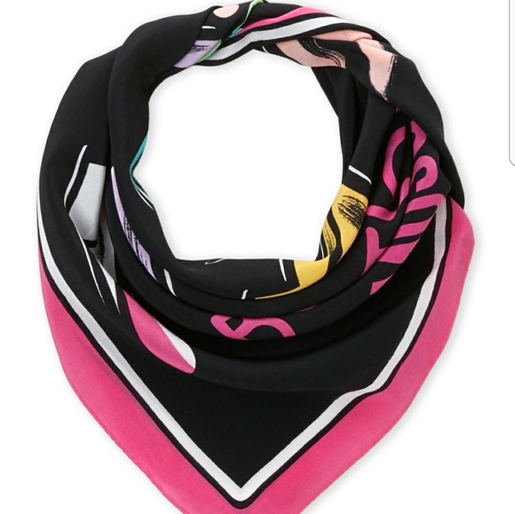 Moschino Accessories - Moschino Silk Eyes & Lips scarf