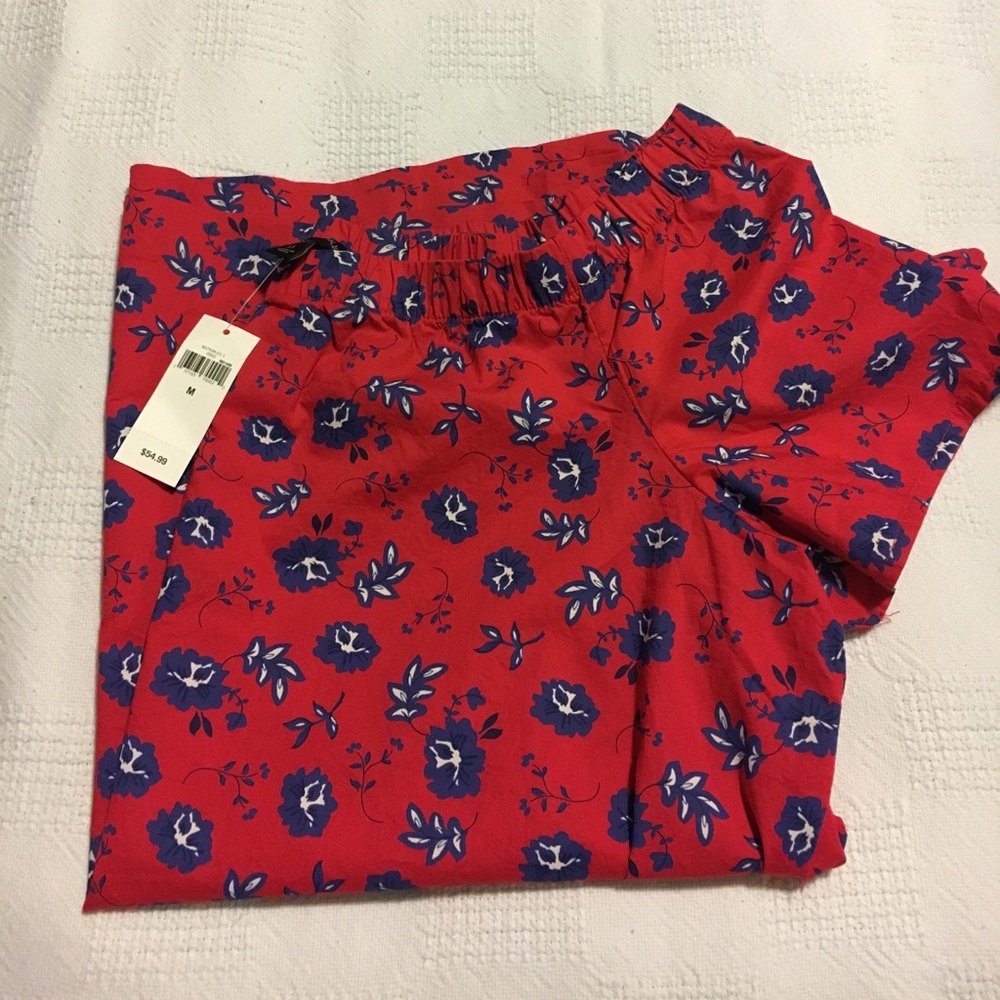 NWT, off shoulder BR blouse