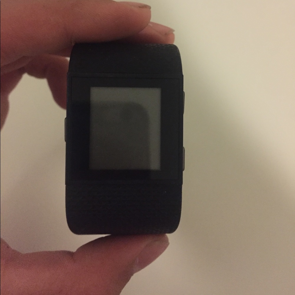 Working Fitbit surge - Picture 4 of 4