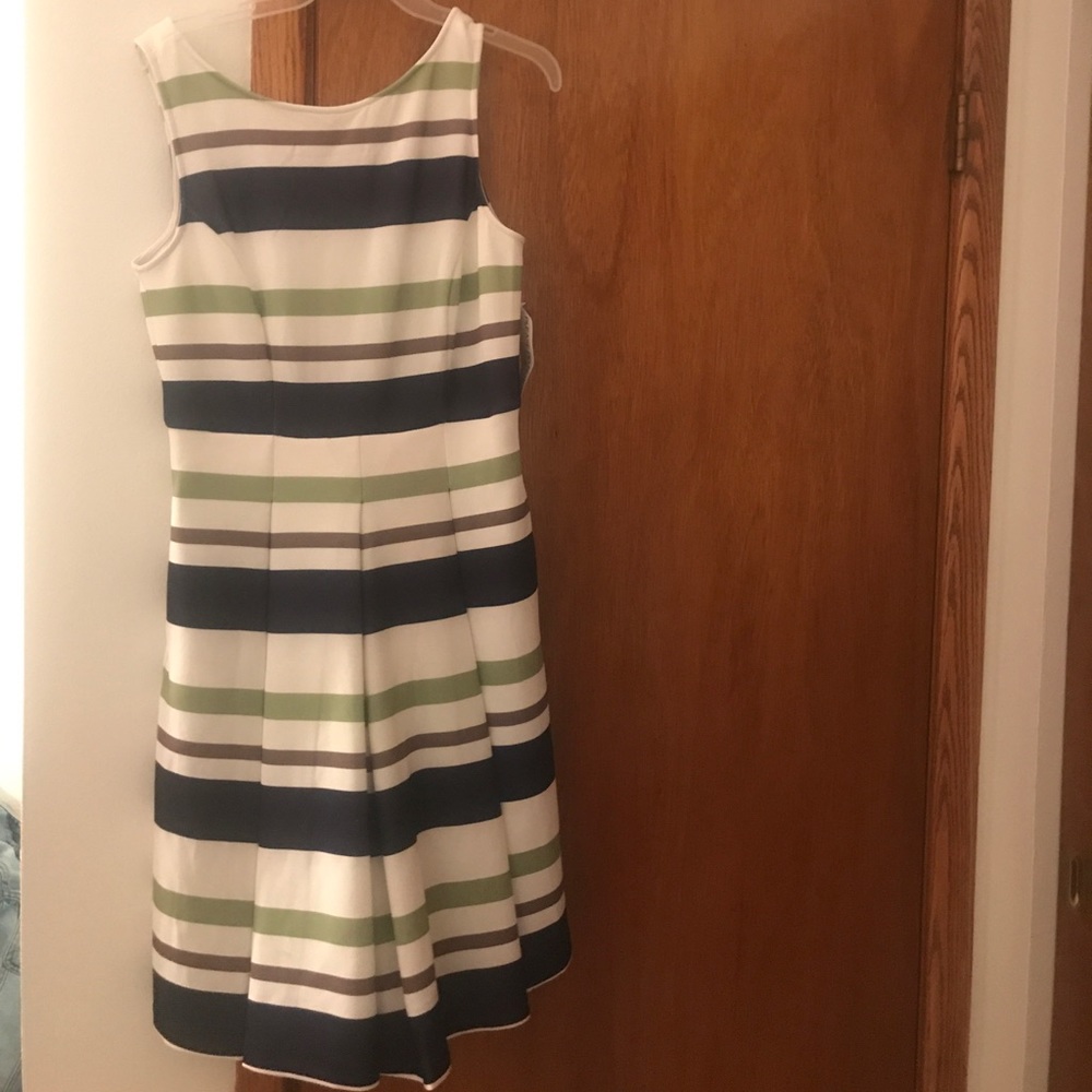 New York and company Eva Mendez dress