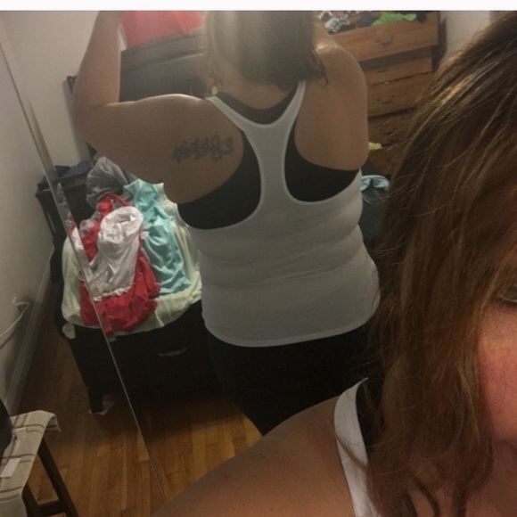 ➕ NWT Racerback Workout Tank - Picture 2 of 2