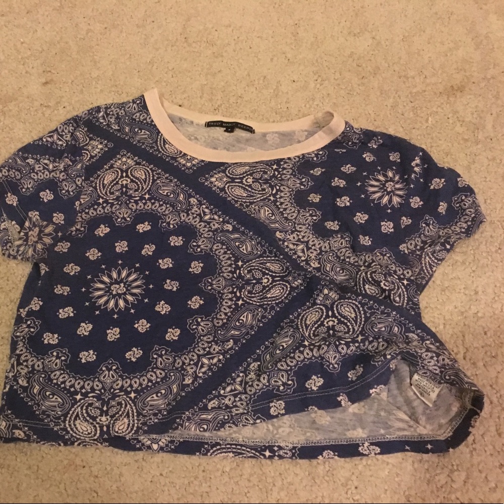 Crop top