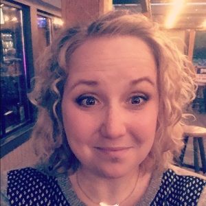 Meet your Posher, Megan