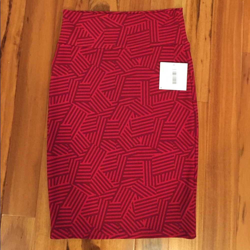 LuLaRoe Cassie skirt size small new with tags
