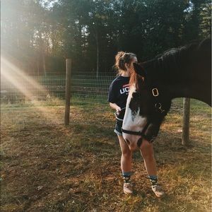 Meet your Posher, Kara