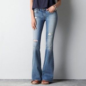 Artist flare stretch jean distressed