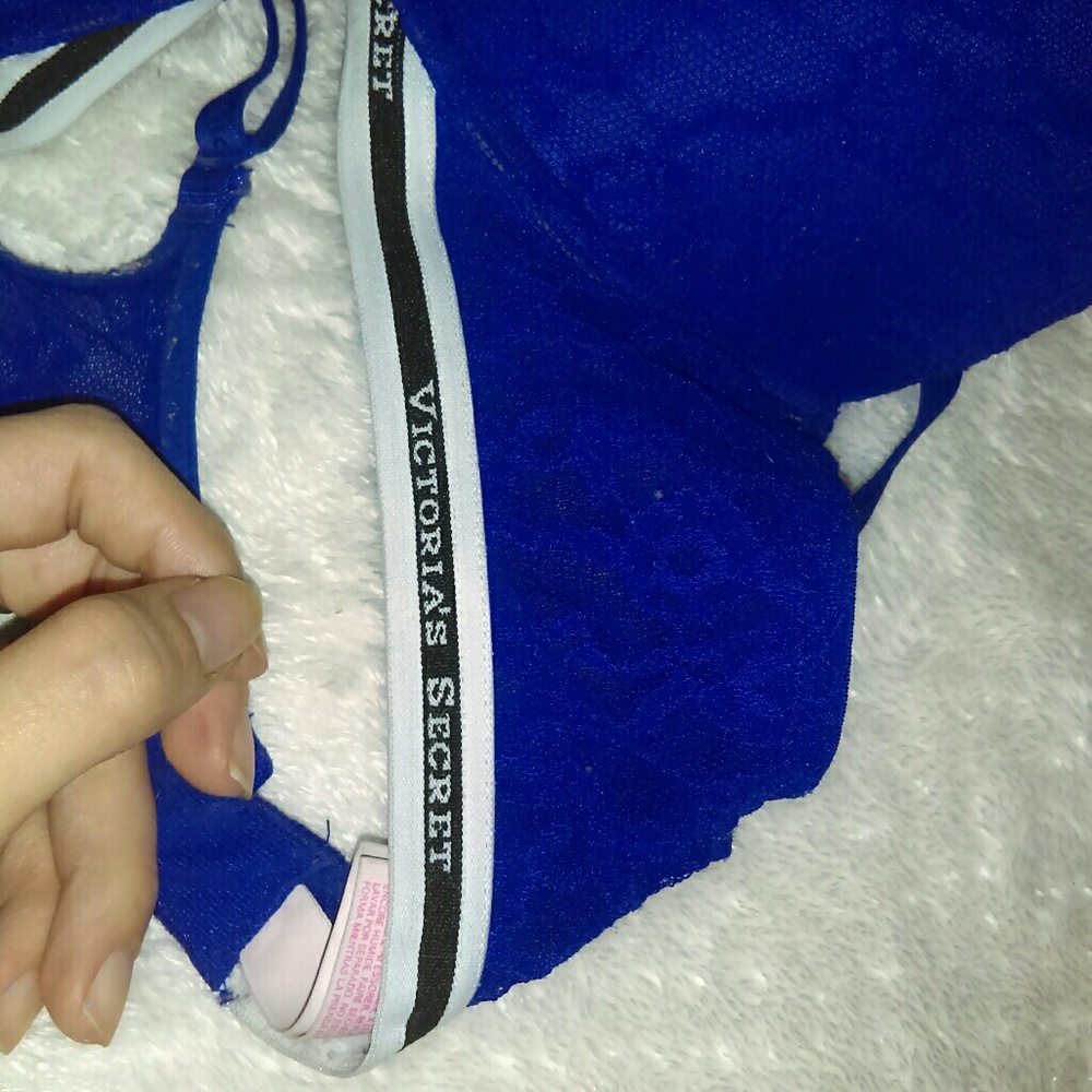 Victoria secret sexy lacy push up bra