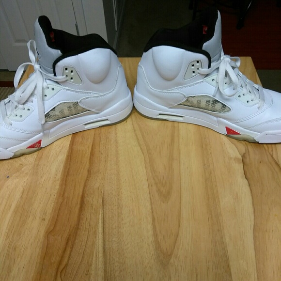 Retro Jordan supreme 5
