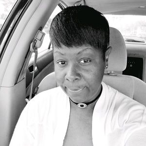 Meet your Posher, Tonya