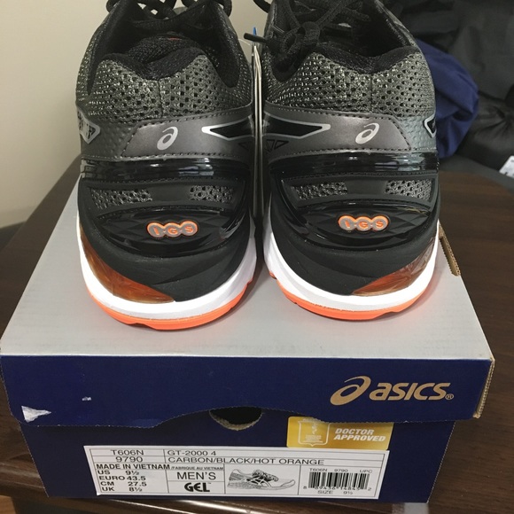 ASICS GT 2000 4 Black Orange Running Shoes - Picture 2 of 3
