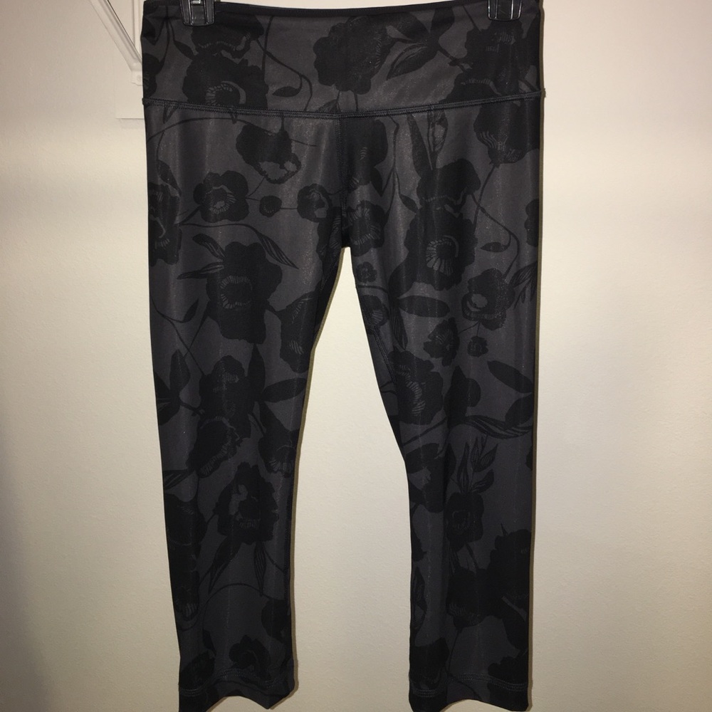 Lululemon Wunder Under Crop II Luxtreme