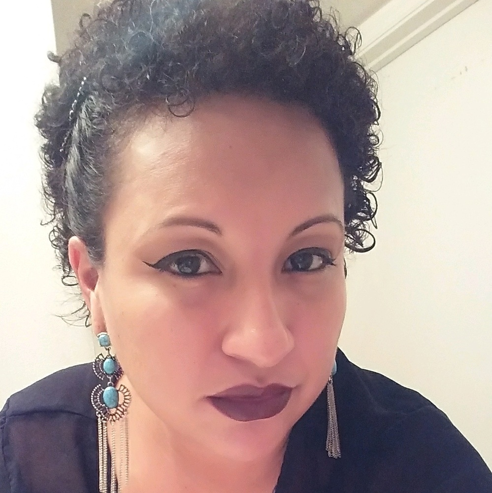 Meet your Posher, Rose