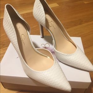 Jessica Simpson Pumps