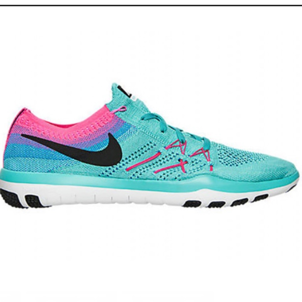 NIB! Women's Nike Free Teal TR Focus Flyknit 👟😍