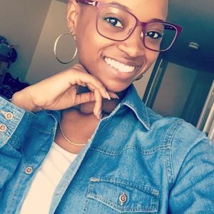 Meet your Posher, Kayla