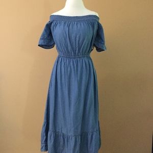 Old Navy Chambray Dress
