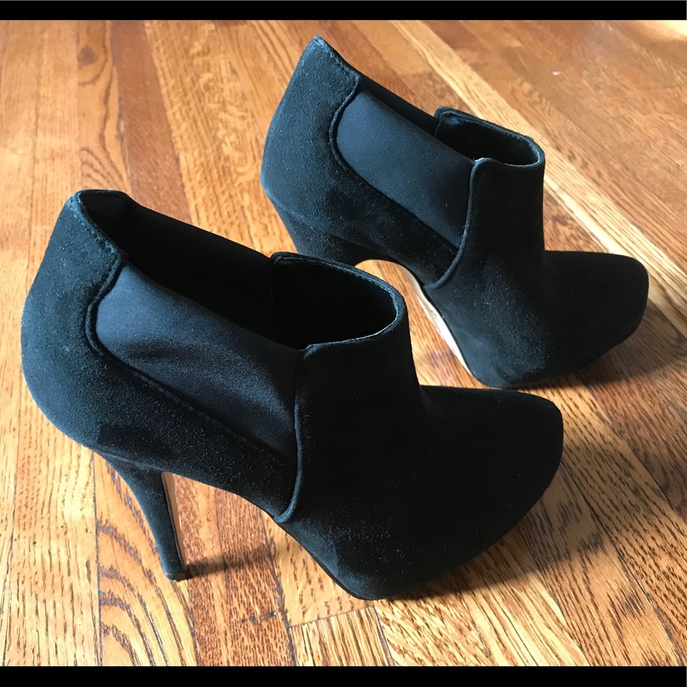 Jessica Simpson Suede Ankle Heel Boots