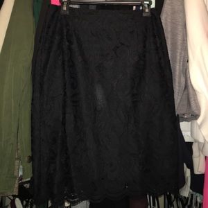 Lilly Pulitzer Black Lace Pencil Skirt - Size 6