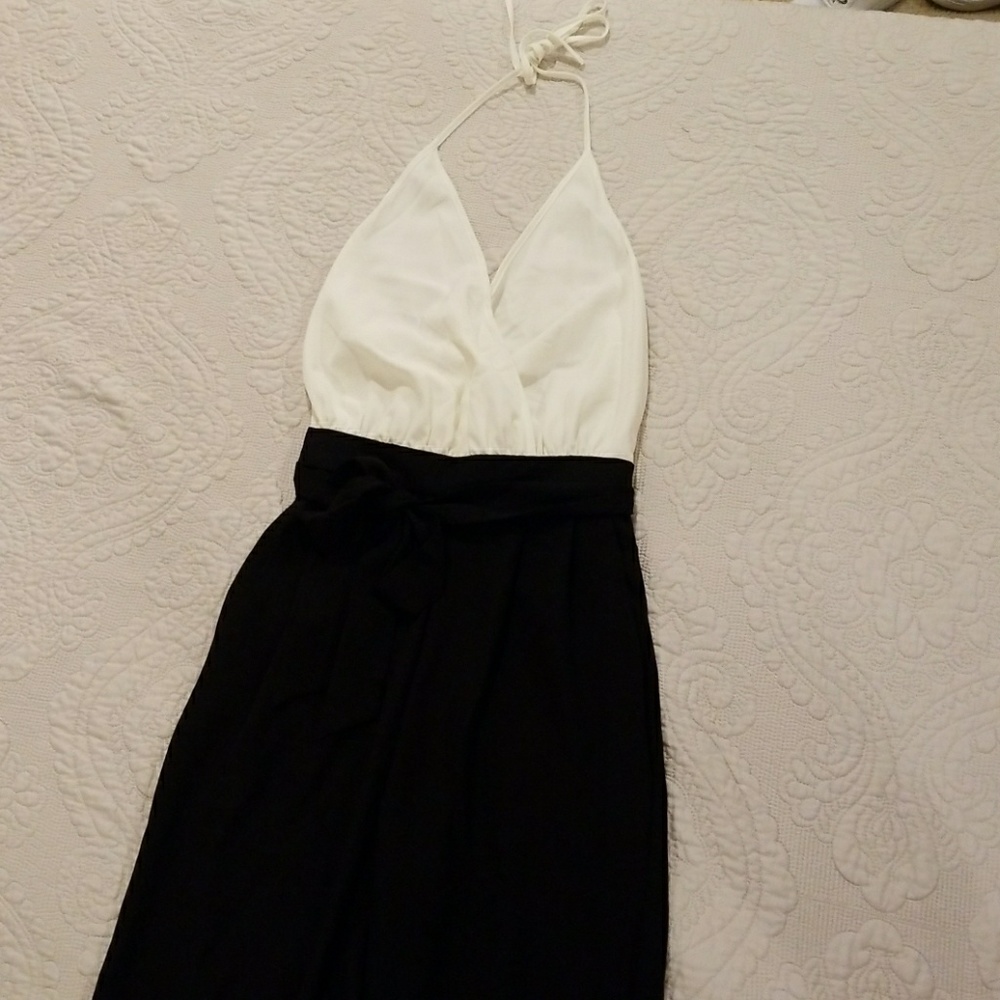 Romper *TAGS STILL ON* SIZE SMALL