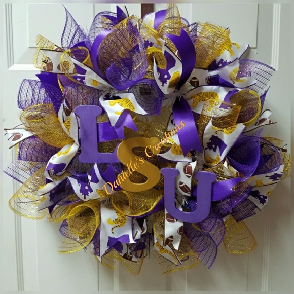 Wreath - Picture 1 of 1