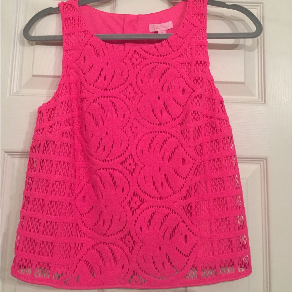 Dragonfruit leafy palm lace crop by LP