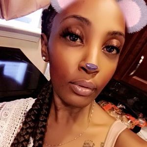 Meet your Posher, Shayla