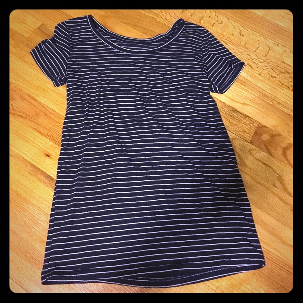striped tee shirt