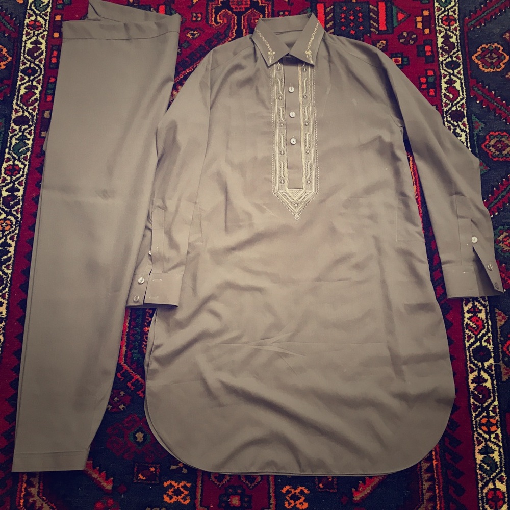 Men afghan Pakistani Salwar Kameez