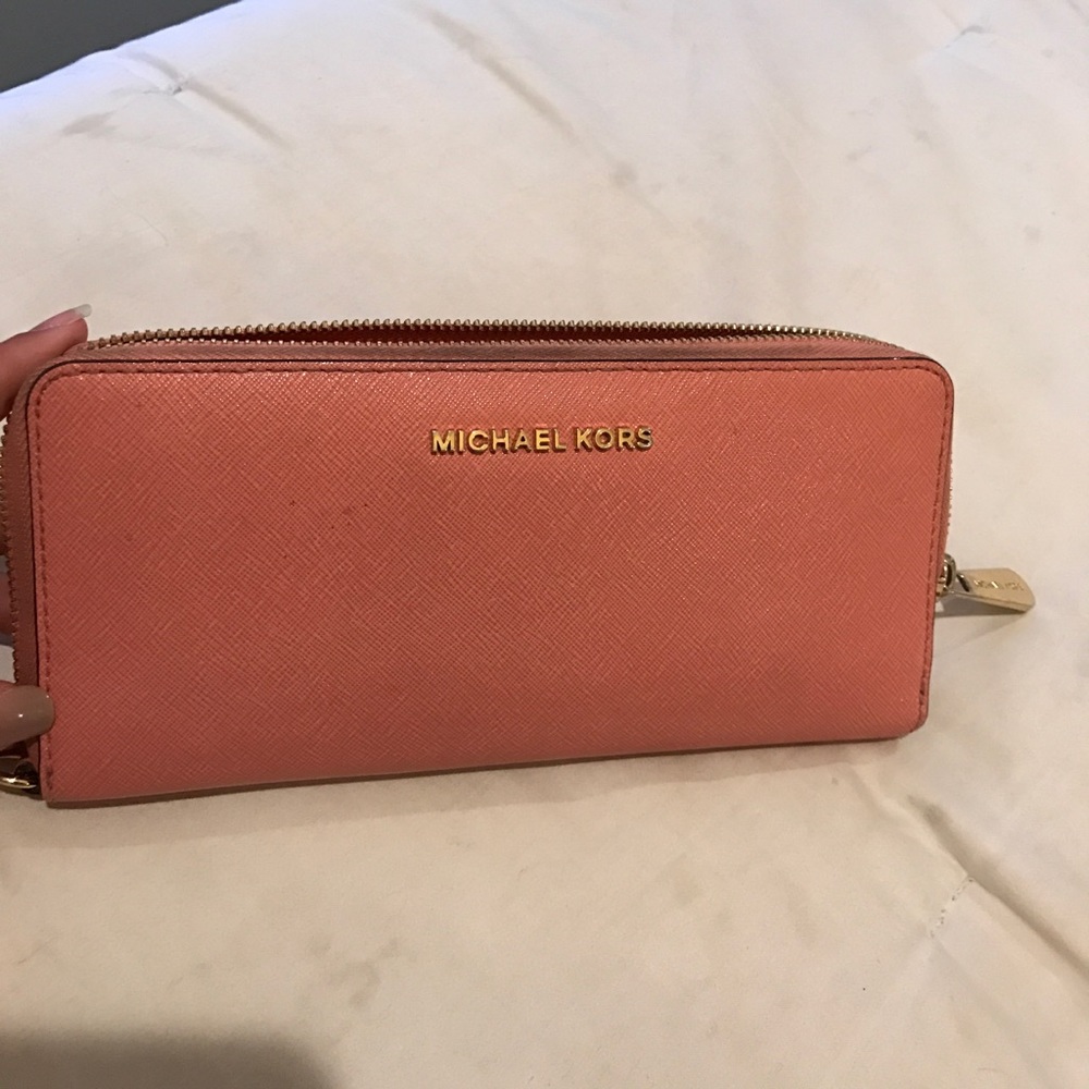 michael kors wallet