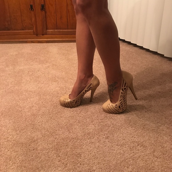 BCBGeneration - Picture 8 of 8