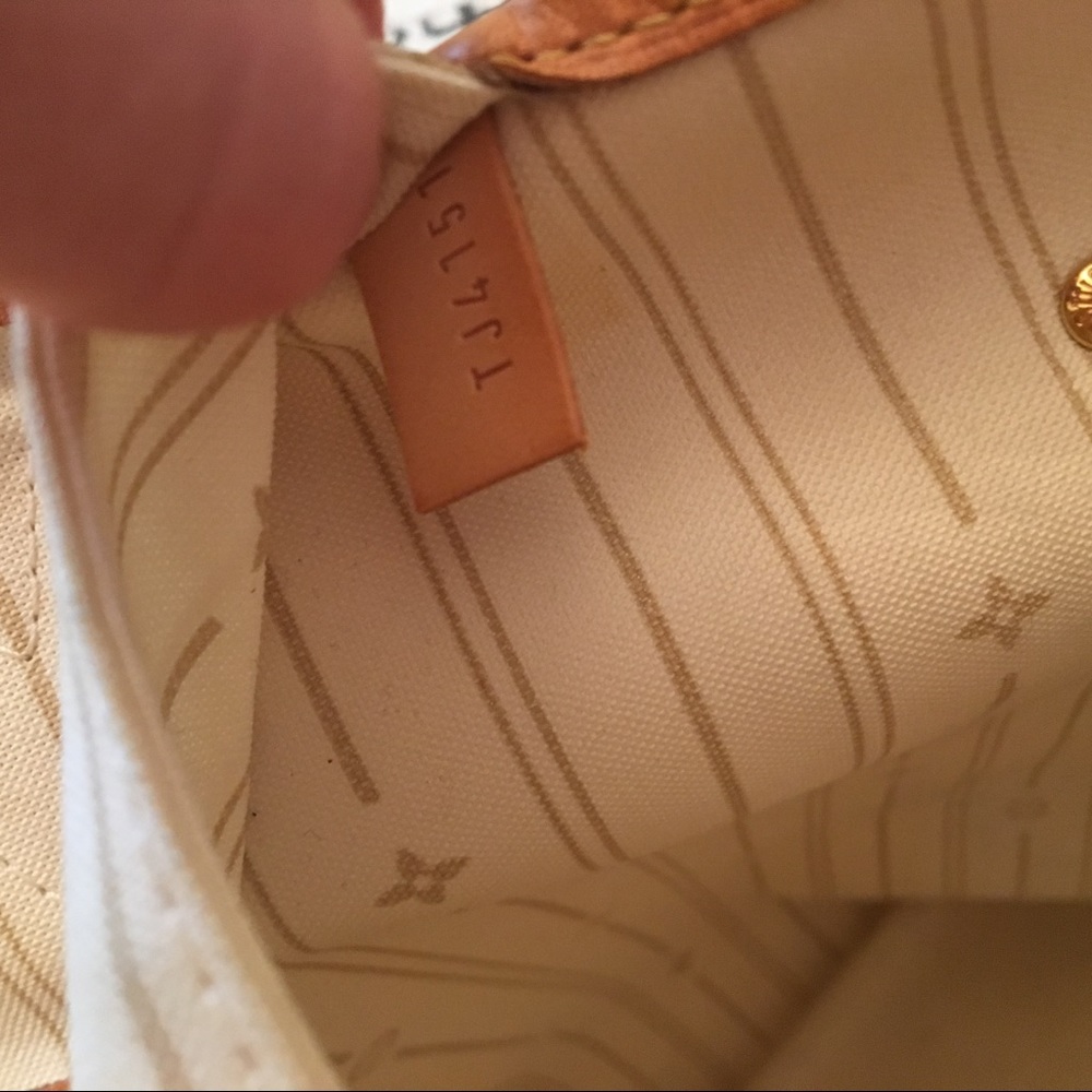 ✖️SOLD Auth Louis Vuitton Damier Azur Neverfull GM - Picture 8 of 8