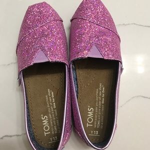 Youth Sparkly Toms like new