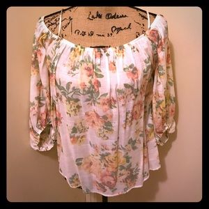 Cute woman's flowed off the shoulder top 🌼🌸🌺
