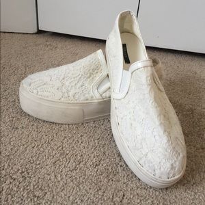Forever 21 lace slides