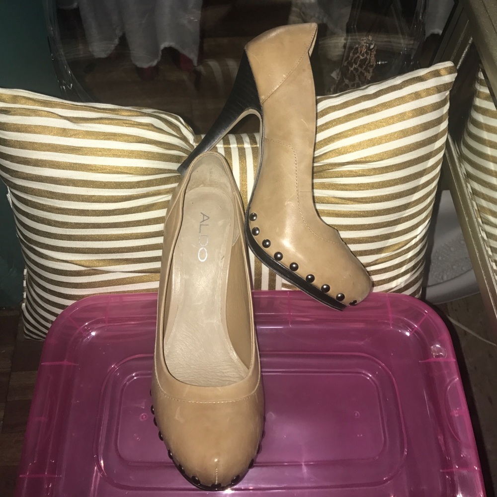 Aldo Beige Pumps