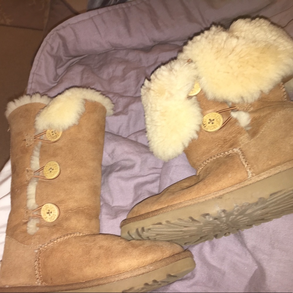 Ugg Winter Boots, Adjustable Length. - image 1