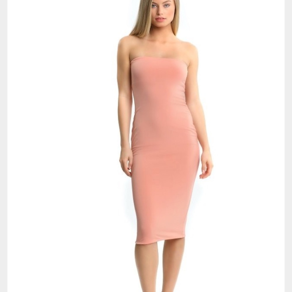 Jessie James Decker Kittenish Dress!