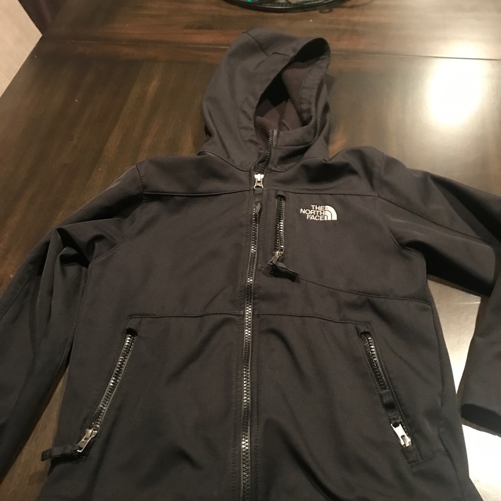 Boys North Face Black Jacket 7/8
