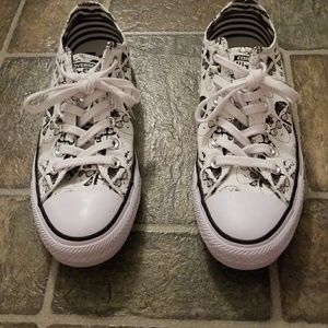 Converse shoes