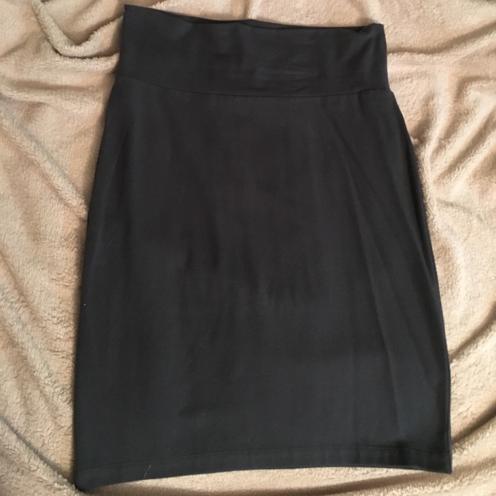 Knee length skirt