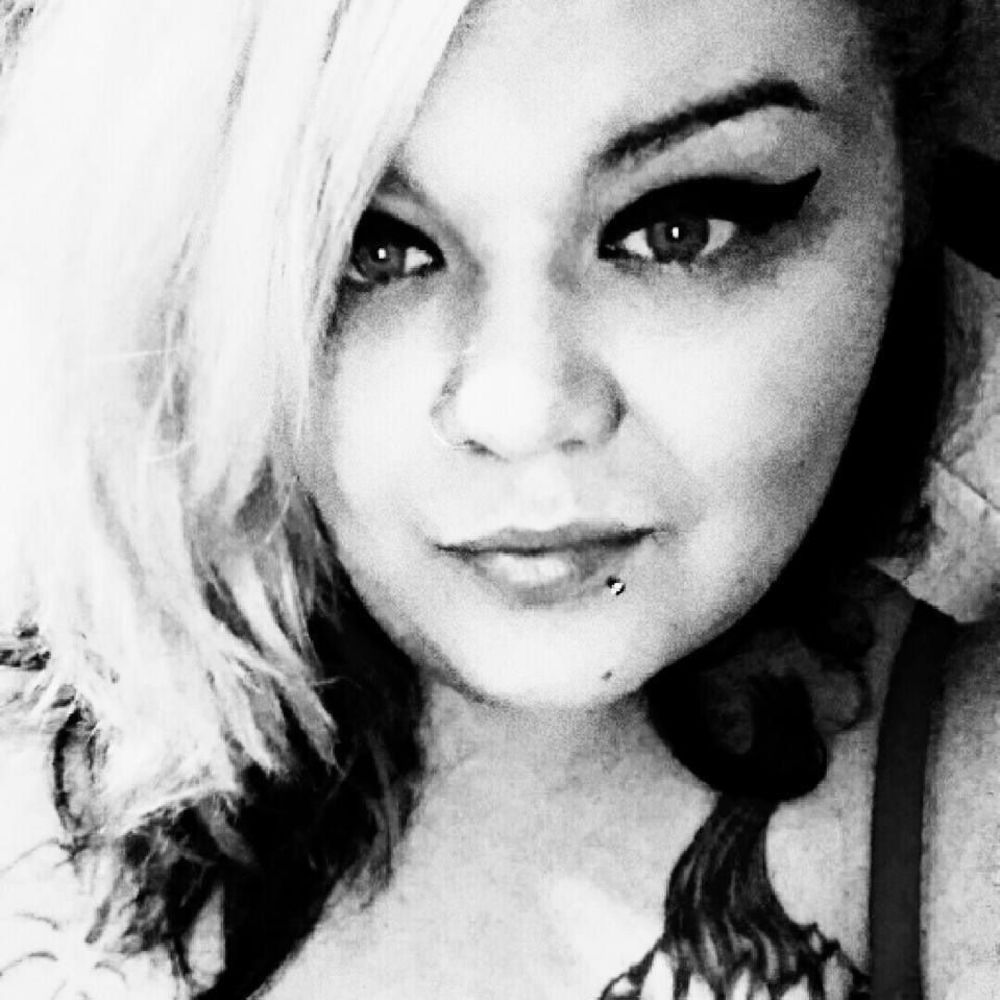 Meet your Posher, Natosha