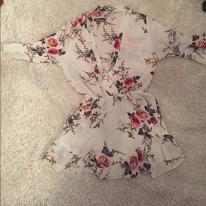CUTE ROMPER FLOWER PRINTED  ♡♡