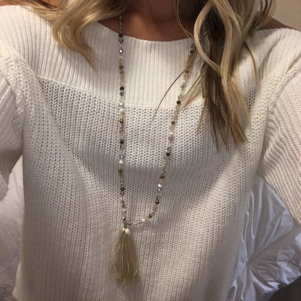 NWT tassel necklace