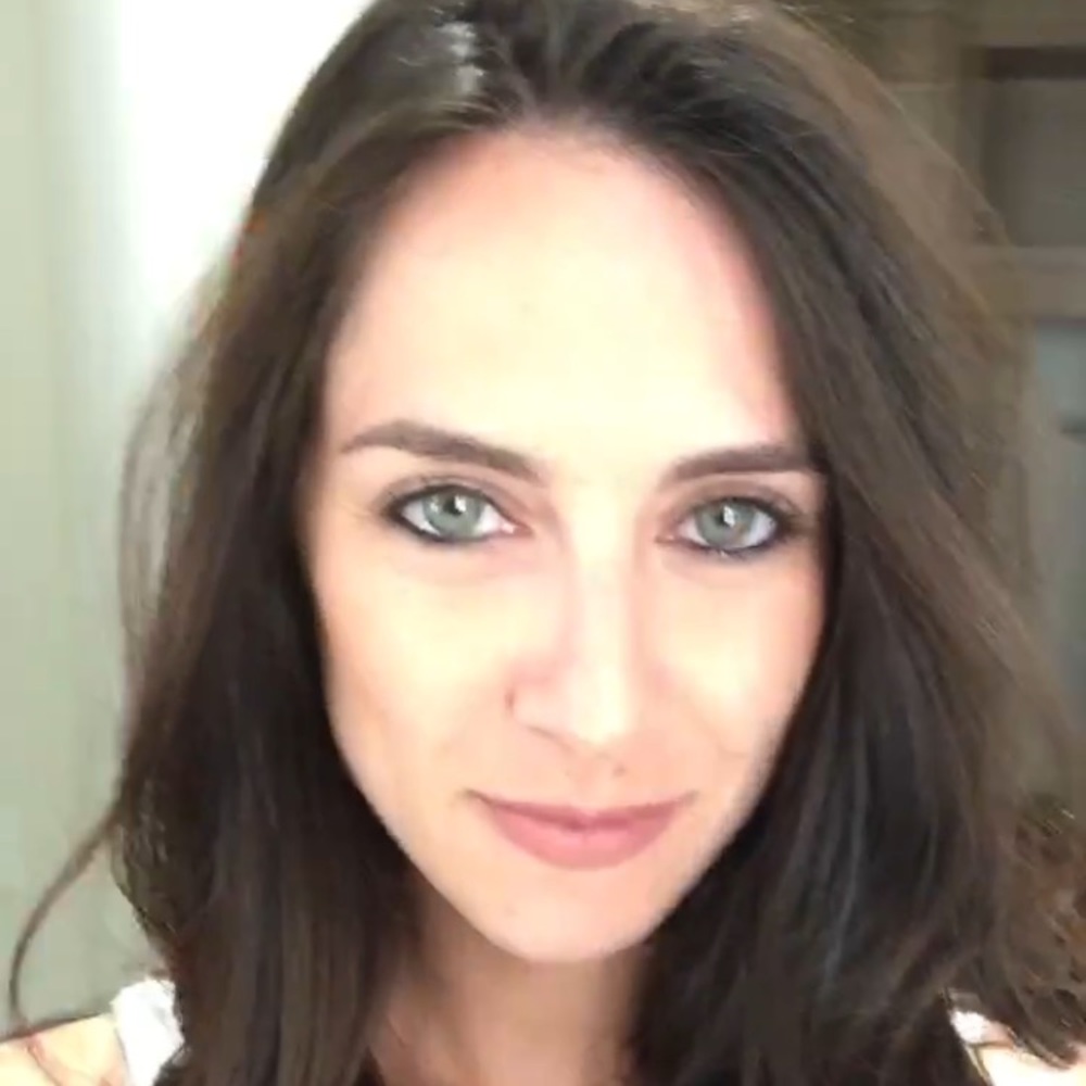 Meet your Posher, Stephanie