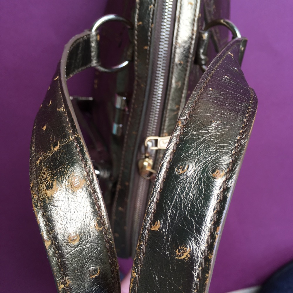 ❌SOLD❌ YSL Rare Vintage Ostrich Leather Muse Bag - Picture 7 of 8