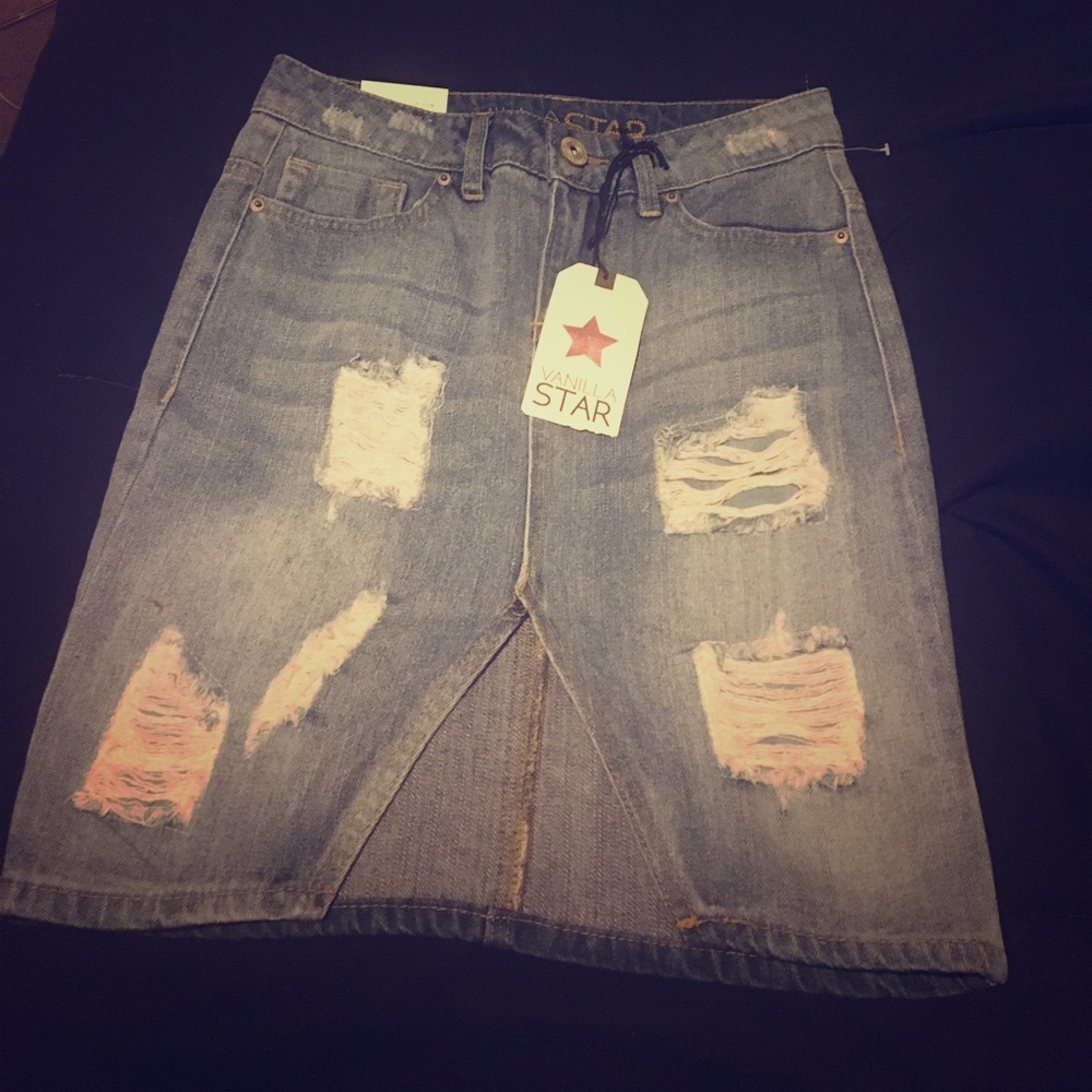 (NWOT)Super cute mid length skirt